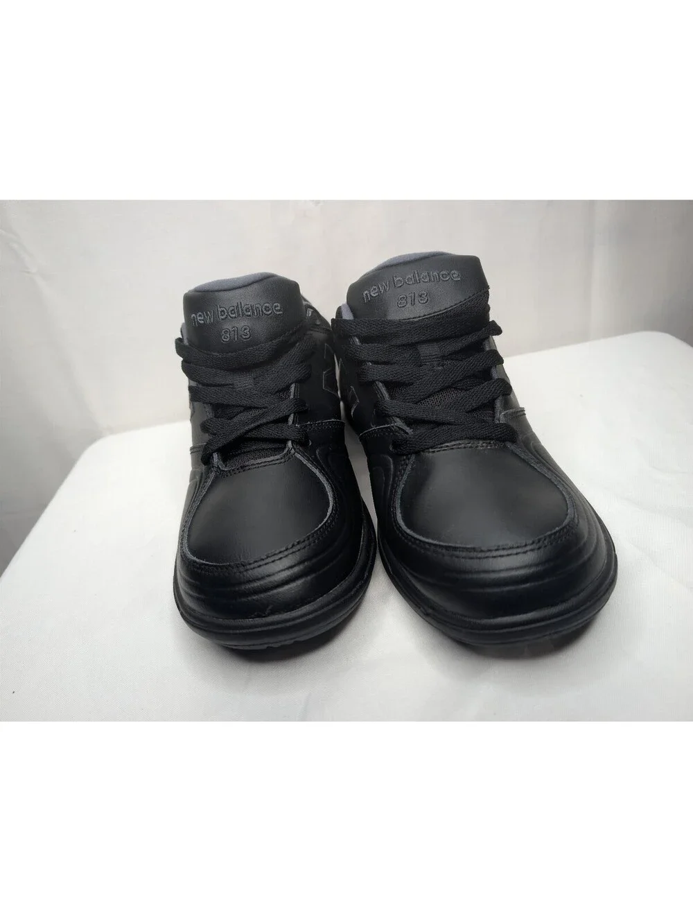 New Balance Women's 813V1 Size 8.5  Lace Up Walking Black Shoes